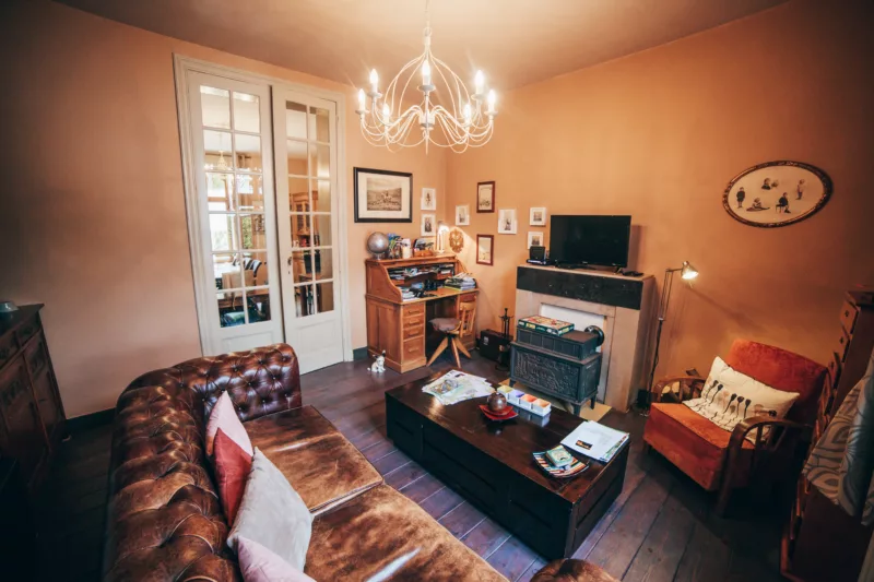 Le salon décoré à l’allure des temps ancien