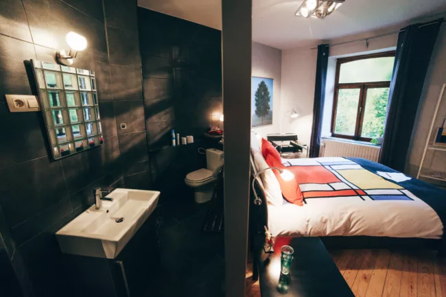 Sur le thème du Cluedo Logez dans la chambre artistique de Mr. Dorian GREY