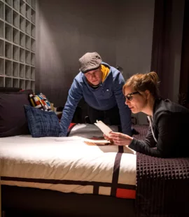 Découvrez ce que cache Mr.Dorian GREY dans sa chambre artistique