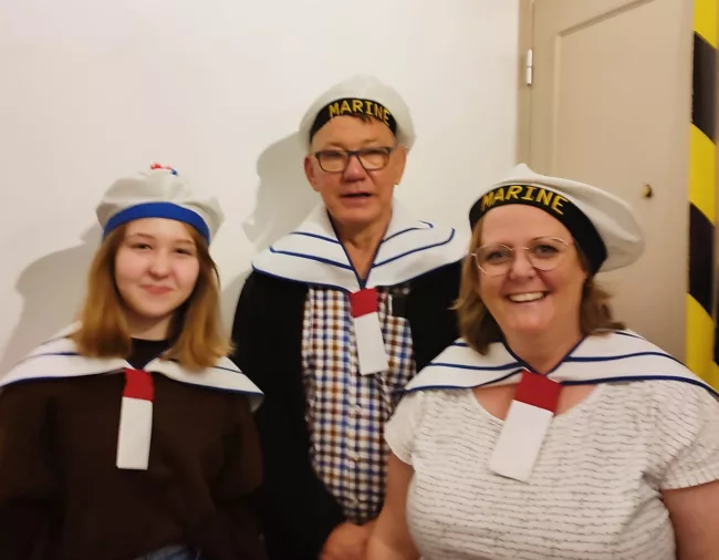 Aidez Nellie Bly à faire éclater le scandale en famille