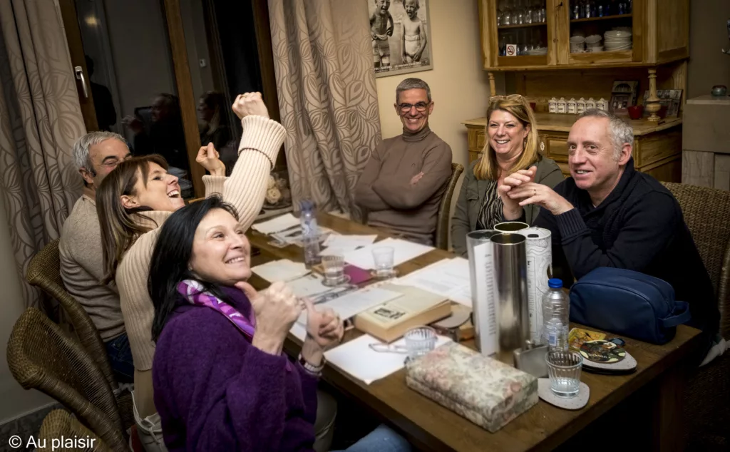 Privatisez et amusez vous en groupe, en famille ou en teambuilding en jouant à une murder party