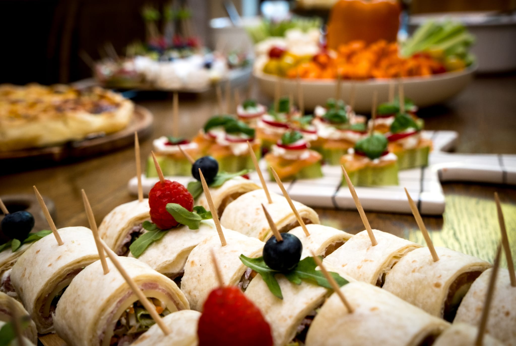 Team building B2B cohesion équipe TPE PME Au Plaisir Hastiere jeu énigme cluedo Dinant buffet catering lunch 6